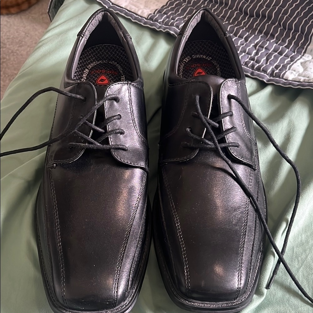 Dockers Black Leather Men's Dress Shoes